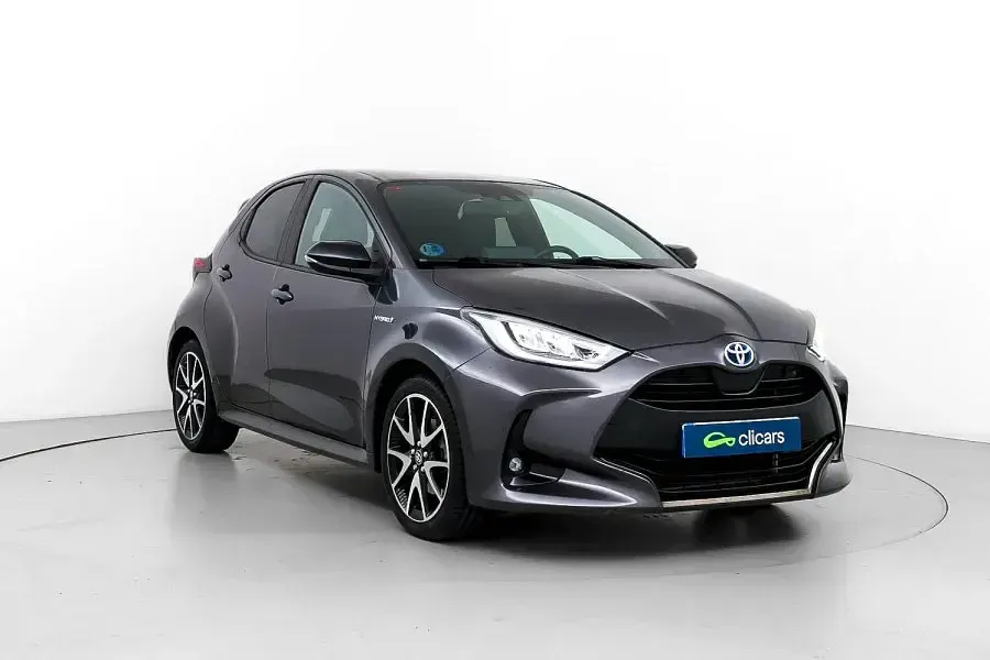 Usado Toyota Yaris Plus 116 CV (85 kW) 2021 Utilitario