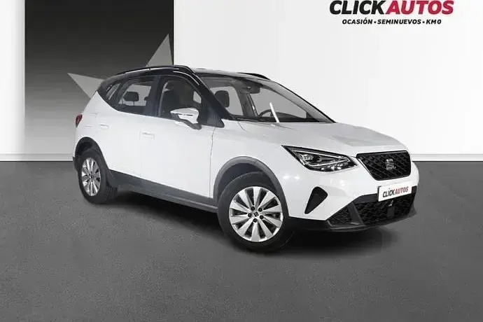 Usado Seat Arona Style 110 CV (80 kW) 2022 SUV