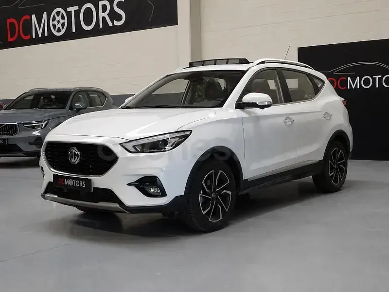 Usado MG ZS Luxury 111 CV (81 kW) 2023 Blanco SUV