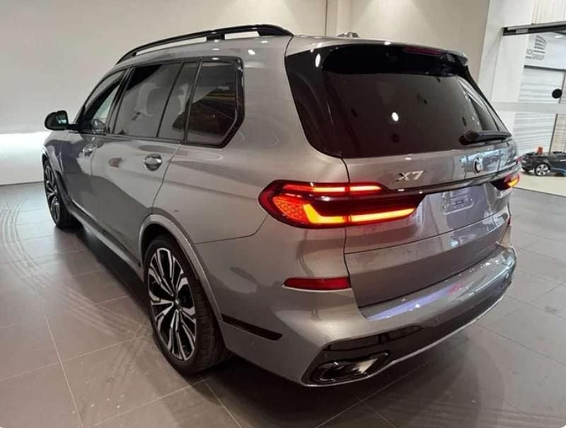 Nuevo BMW X7 340 CV (250 kW) 2025 Gris SUV