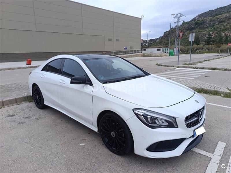 Usado Mercedes CLA200 136 CV (100 kW) 2019 Blanco Berlina