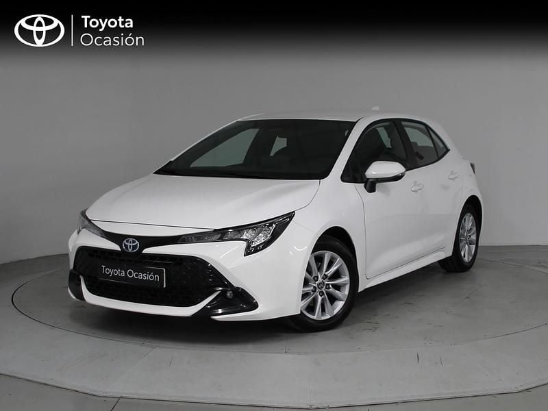 Blanco Usado 2024 Toyota Corolla Active Berlina | 24.290 € (Precio justo) - Imagen 1/4