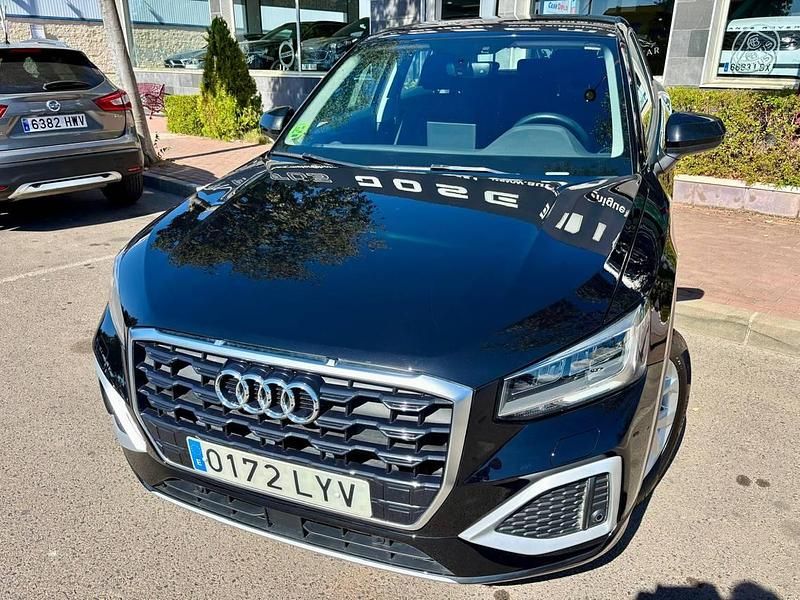Usado Audi Q2 Advanced 116 CV (85 kW) 2022 Negro SUV