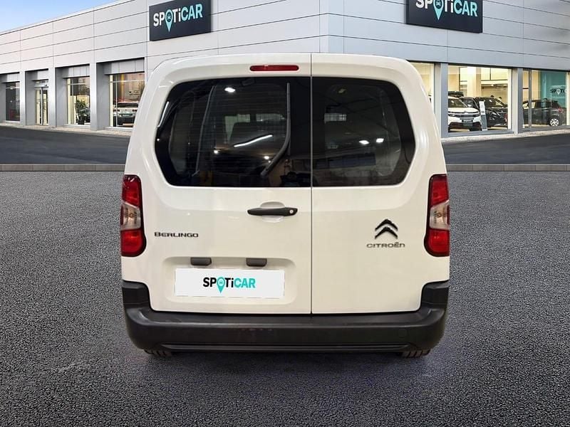 Usado Citroën Berlingo 102 CV (75 kW) 2023 Blanco Monovolumen