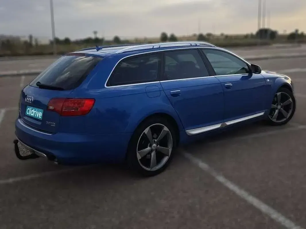 Usado Audi A6 Allroad Premium 245 CV (180 kW) 2007 Azul Familiar