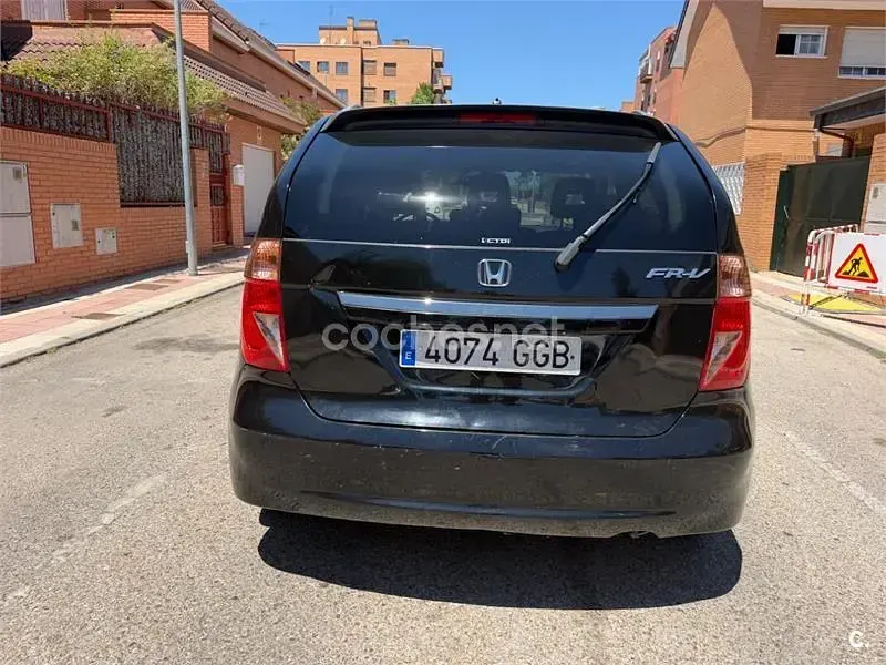 Usado Honda FR-V Executive 140 CV (102 kW) 2008 Negro Monovolumen