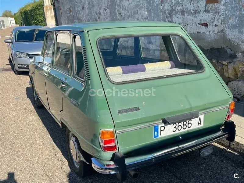 Usado Renault R6 45 CV (33 kW) 1982 Verde Utilitario