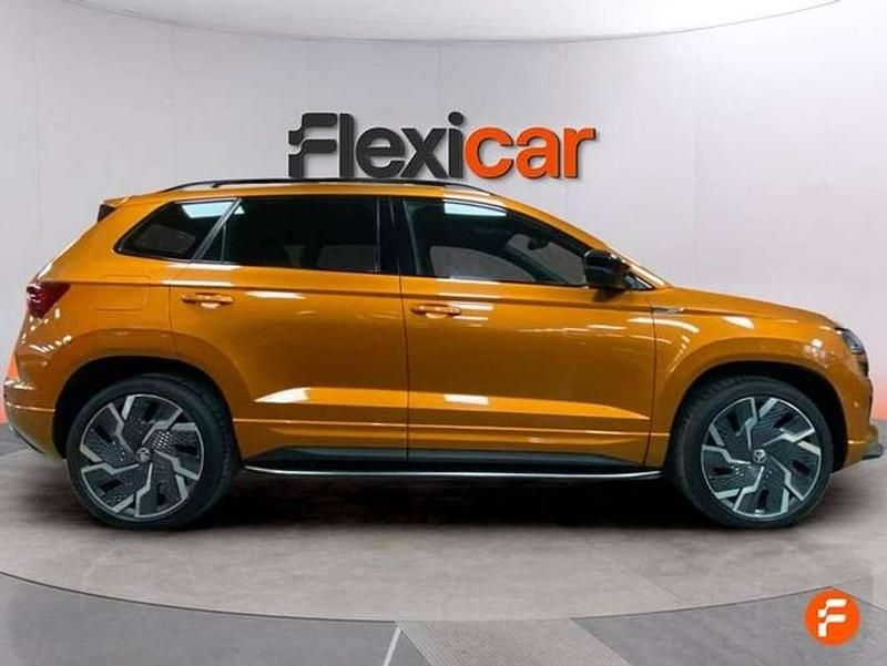 Usado Skoda Karoq SportLine 150 CV (110 kW) 2022 Naranja SUV