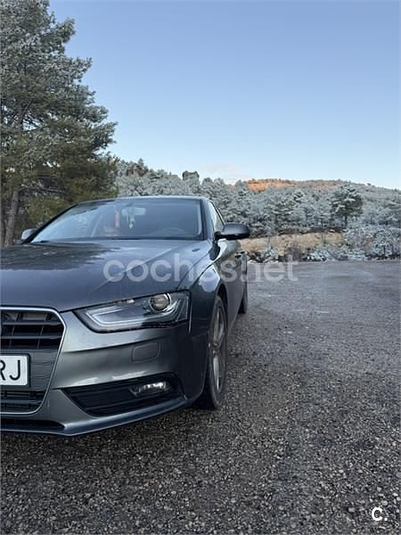 Usado Audi A4 143 CV (105 kW) 2013 Negro Berlina