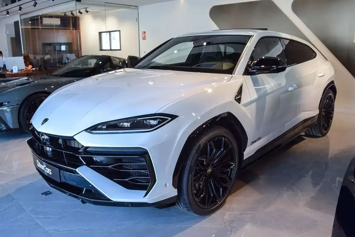 Nuevo Lamborghini Urus 801 CV (589 kW) 2026 Blanco SUV