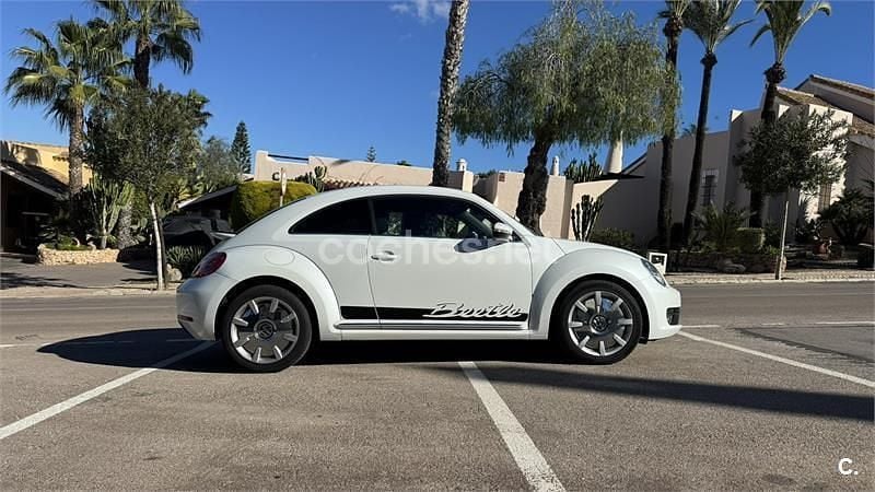 Blanco Usado 2013 VW Beetle Edition Berlina | 12.900 € (Precio justo) - Imagen 1/4
