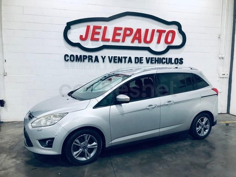Usado Ford Grand C-Max Titanium 115 CV (84 kW) 2014 Gris / plata Monovolumen