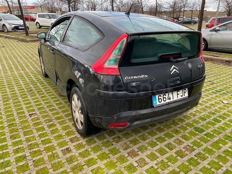 Usado Citroën C4 110 CV (80 kW) 2007 Negro Berlina