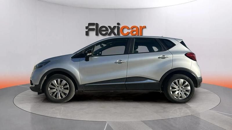 Usado Renault Captur Intens 90 CV (66 kW) 2016 Gris SUV