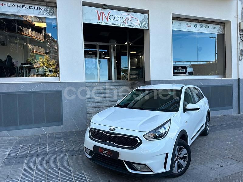 Usado Kia Niro 141 CV (103 kW) 2019 Blanco SUV