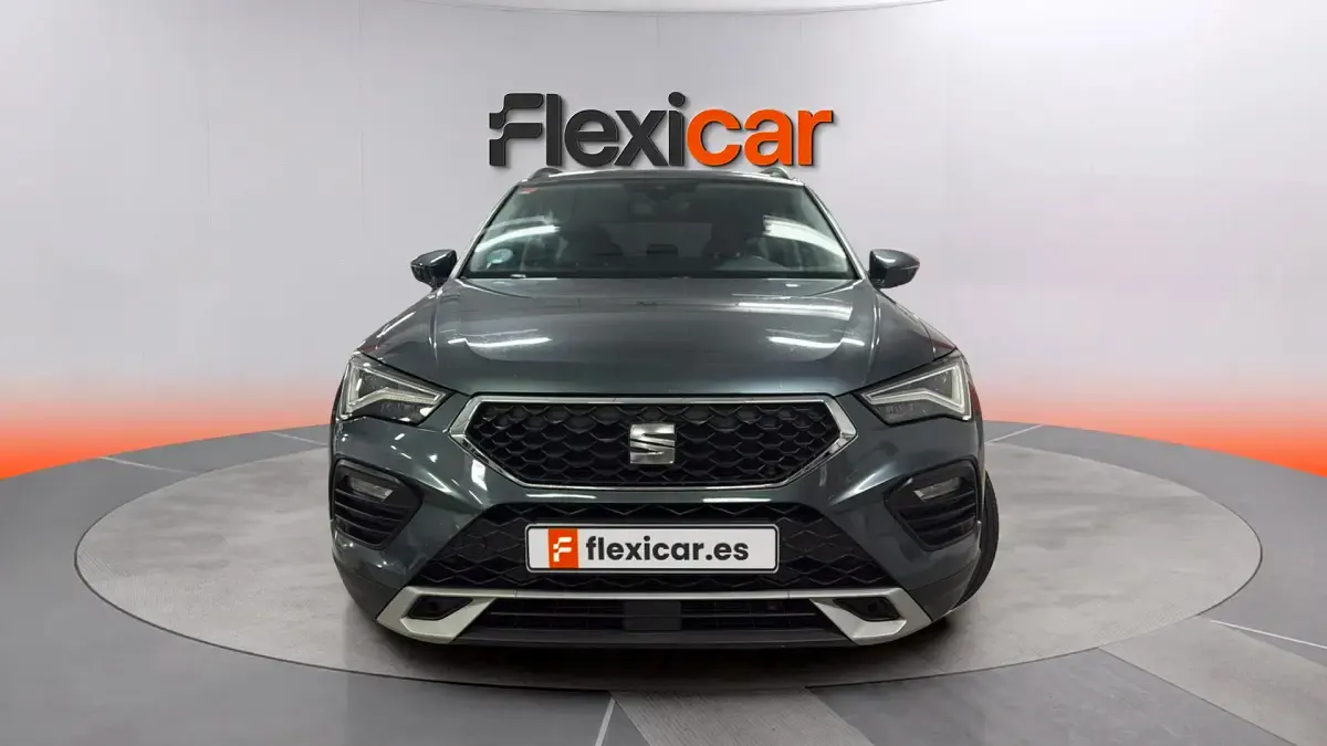 Usado Seat Ateca Style 110 CV (80 kW) 2021 Gris SUV