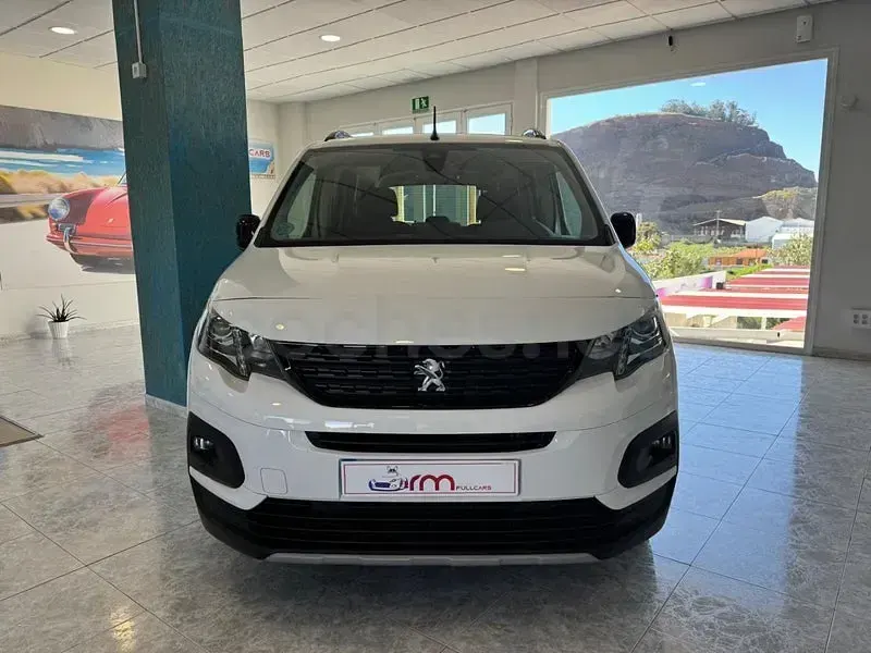 Käytetty Peugeot Rifter GTi 131 HP (96 kW) 2021 Valkoinen Tila-auto