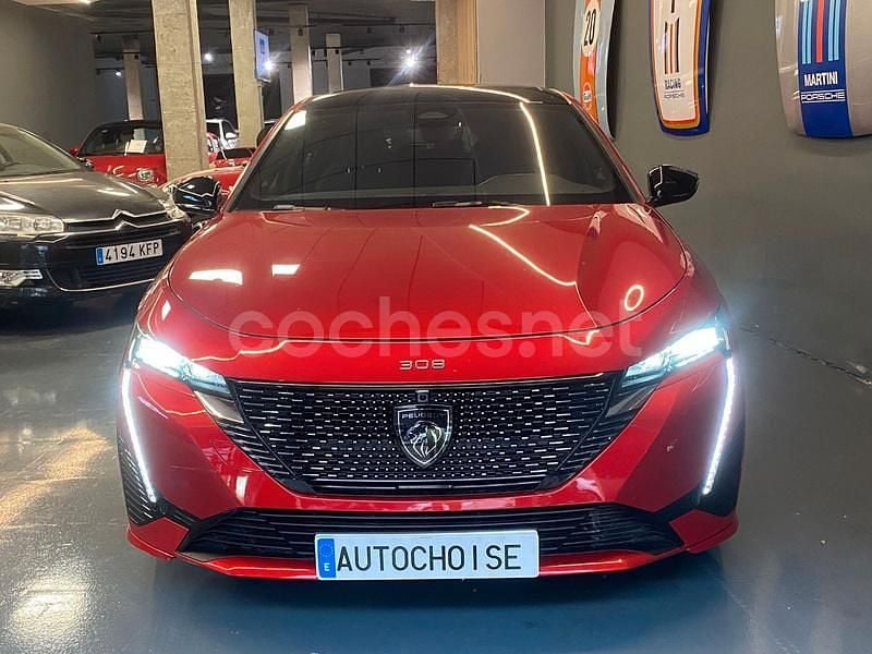 Granate Usado 2022 Peugeot 308 GT Berlina | 22.190 € (Caro) - Imagen 1/4