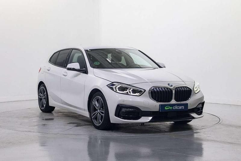 Usado BMW 120 190 CV (139 kW) 2022 Blanco Utilitario