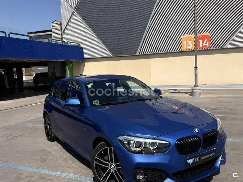 Usado BMW 118 150 CV (110 kW) 2017 Azul Utilitario