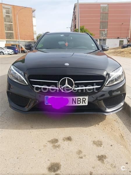 Usado Mercedes C180 AMG line 156 CV (114 kW) 2016 Negro Familiar