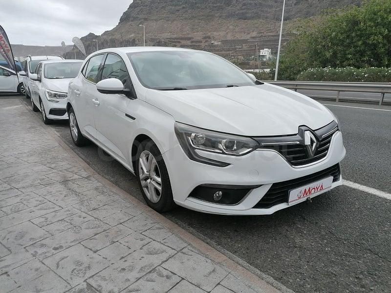 Usado Renault Mégane IV LIMITED 95 CV (69 kW) 2019 Blanco Berlina