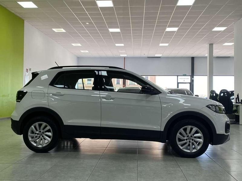 Usado VW T-Cross Advance 110 CV (80 kW) 2023 Blanco SUV