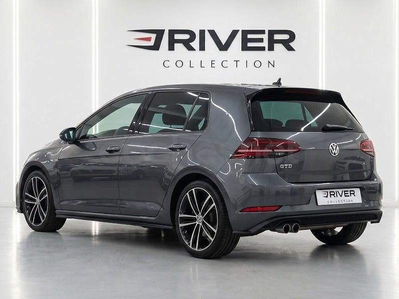 Usado VW Golf VII GTD 184 CV (135 kW) 2019 Gris / plata Berlina