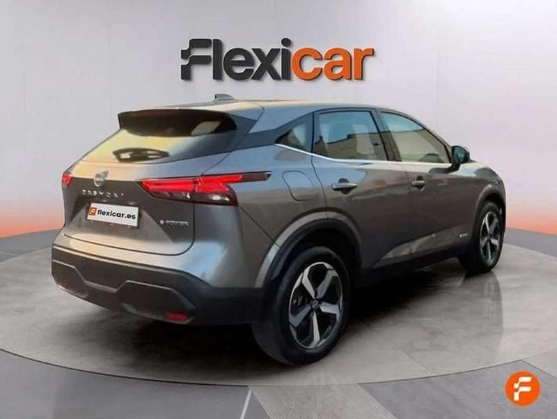 Usado Nissan Qashqai Acenta 190 CV (139 kW) 2024 Gris SUV
