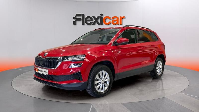 Usado Skoda Karoq Ambition 110 CV (80 kW) 2022 Rojo SUV