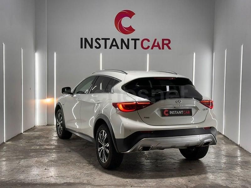 Usado Infiniti QX30 Premium 170 CV (125 kW) 2019 Blanco SUV