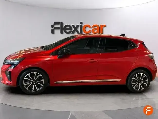 Usado Renault Clio Evolution 90 CV (66 kW) 2025 Rojo Utilitario