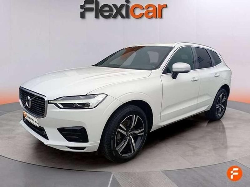 Usado Volvo XC60 R-Design 150 CV (110 kW) 2019 Blanco SUV