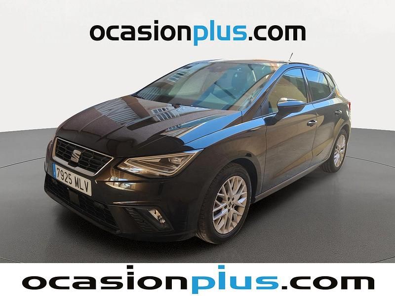 Negro Usado 2023 Seat Ibiza FR Utilitario | 15.900 € (Precio justo) - Imagen 1/4