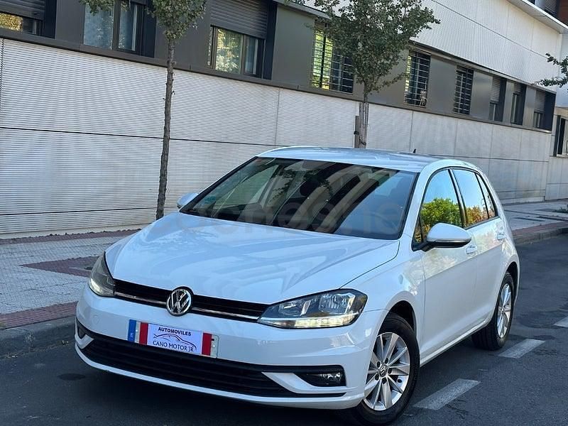 Usado VW Golf VII Advance 110 CV (80 kW) 2017 Blanco Berlina