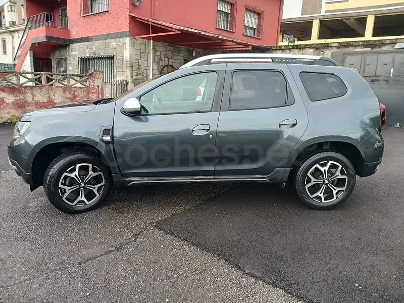 Usado Dacia Duster Prestige 115 CV (84 kW) 2020 Verde SUV