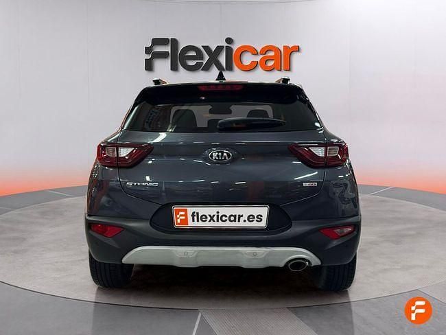 Usado Kia Stonic 100 CV (73 kW) 2019 Gris SUV