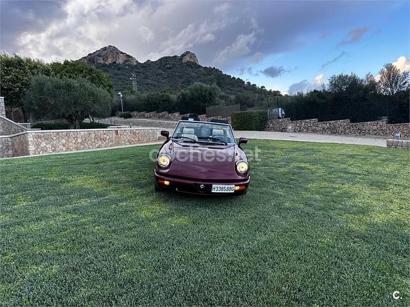 Usado Alfa Romeo Spider 128 CV (94 kW) 1990 Granate Descapotable