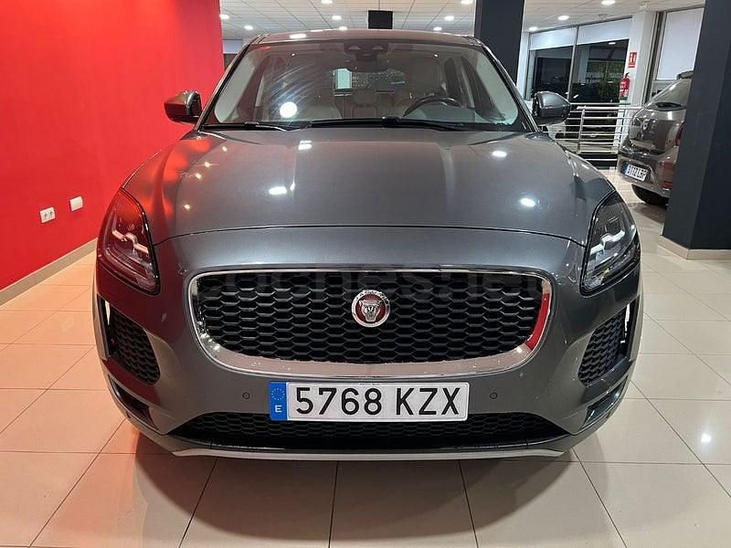 Usado Jaguar E-Pace 200 CV (147 kW) 2019 Gris / plata SUV