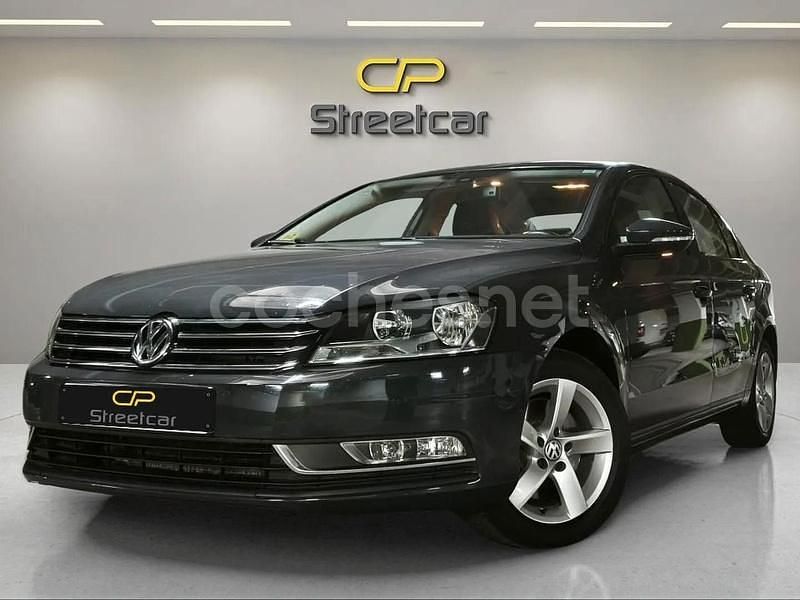 Negro Usado 2014 VW Passat Advance Familiar | 8890 € - Imagen 1/4