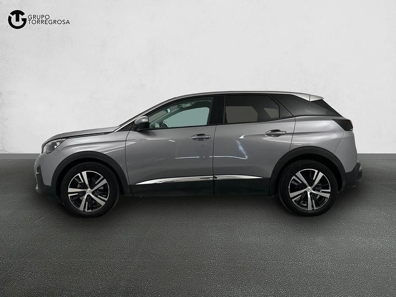 Usado Peugeot 3008 Allure 130 CV (95 kW) 2019 Gris SUV