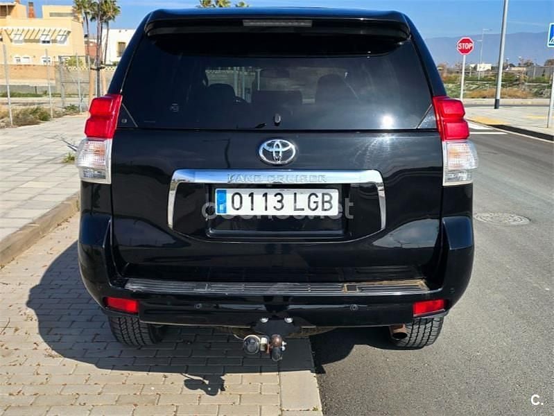 Usado Toyota Land Cruiser 173 CV (127 kW) 2011 Negro SUV