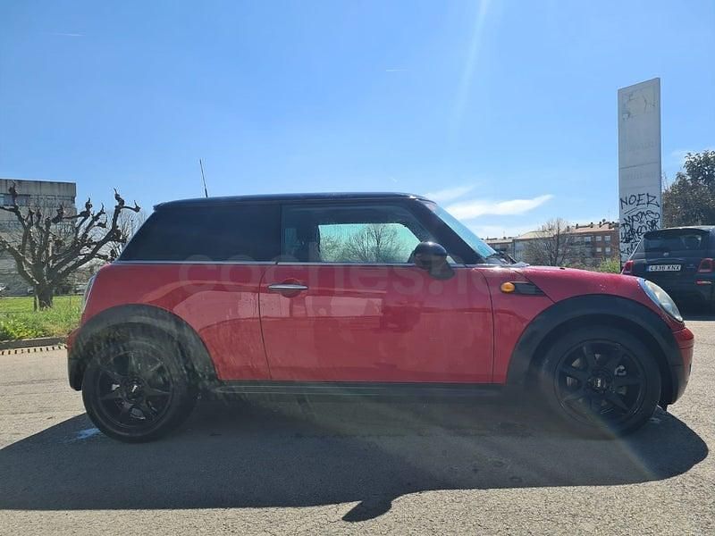 Usado Mini Cooper 120 CV (88 kW) 2010 Rojo Utilitario