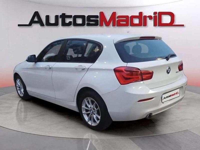 Usado BMW 116 116 CV (85 kW) 2018 Negro Utilitario