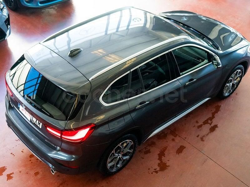 Usado BMW X1 Executive 150 HP (110 kW) 2022 Preto SUV