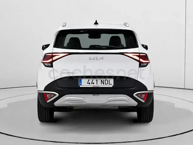 Usado Kia Sportage 160 CV (117 kW) 2025 Blanco SUV