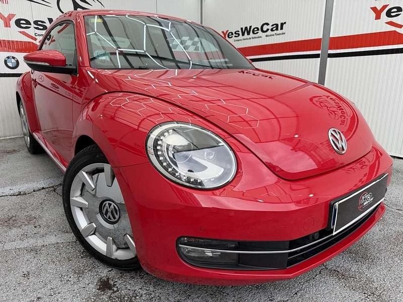 Rojo Usado 2014 VW Beetle Design Utilitario | 9990 € (Precio justo) - Imagen 1/4