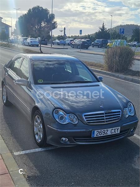 Gris / plata Usado 2004 Mercedes C320 Elegance Berlina | 7650 € - Imagen 1/4