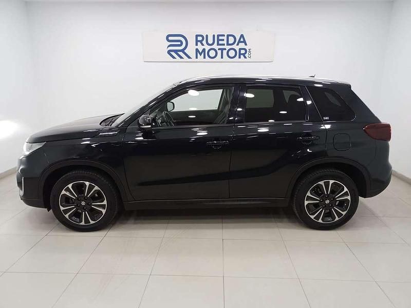 Usado Suzuki Vitara GLX 116 CV (85 kW) 2022 Negro SUV