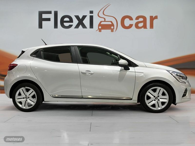 Usado Renault Clio IV 100 CV (73 kW) 2019 Gris Berlina